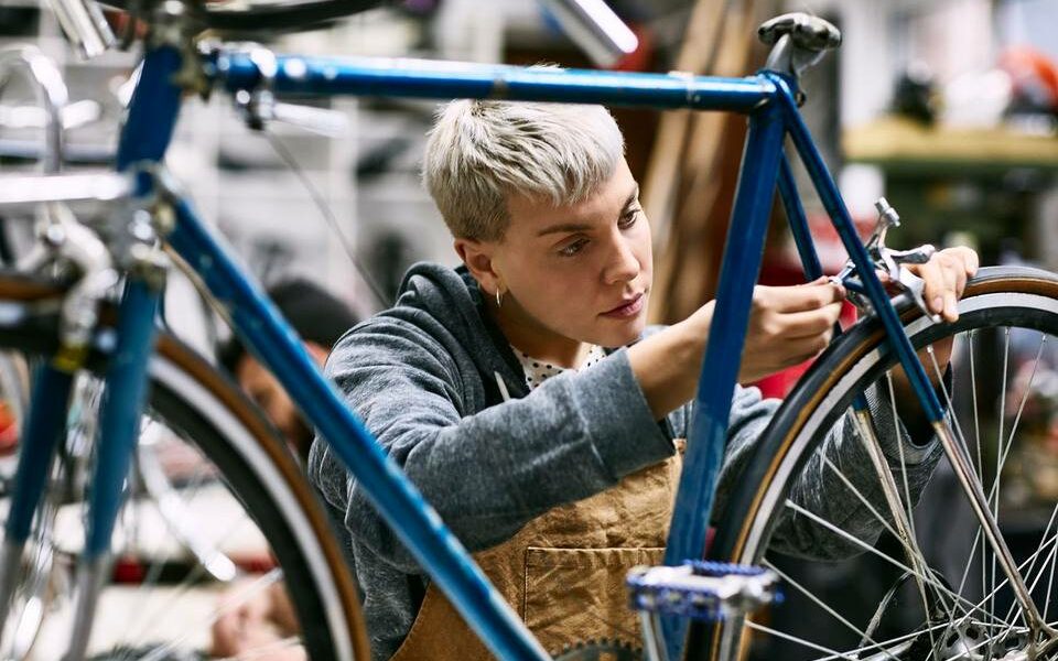 L'une des pétitions réclame davantage de stations d'entretien de vélo.
