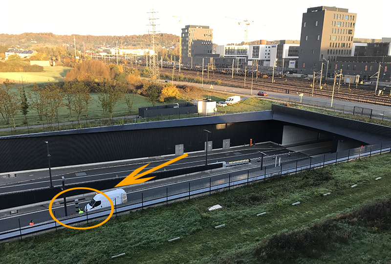Installation d'un nouveau radar à l'entrée du tunnel Micheville qui passe sous Belval au Luxembourg